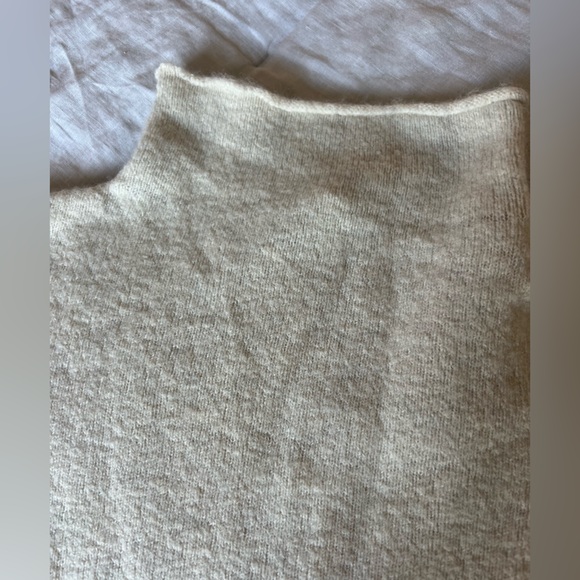 Madewell Inland Turtleneck Sweater in Cream size small - Picture 6 of 8